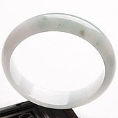 糯冰种晴水缅甸翡翠A货手镯（57.7mm）