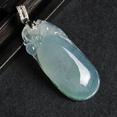 冰种晴水缅甸翡翠A货福瓜挂件