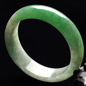 feicui糯冰种翠色缅甸翡翠A货手镯（59.2mm）