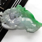 糯冰种春带彩缅甸翡翠A货貔貅手玩件