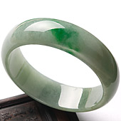 糯冰种飘翠缅甸翡翠A货手镯（61.5mm）