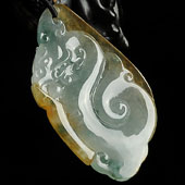 冰种黄翡飘花缅甸翡翠A货鱼龙变挂件