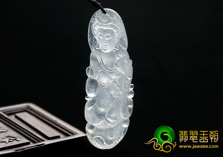玻璃种缅甸翡翠A货观音挂件