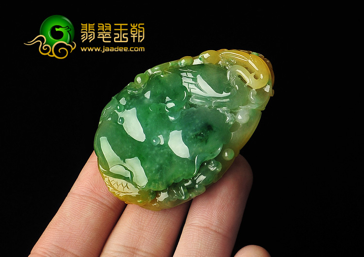 冰种黄加绿缅甸翡翠A货一路连科挂件