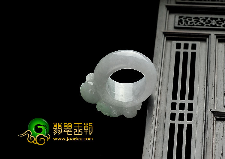 糯冰种飘翠缅甸翡翠A货貔貅指环