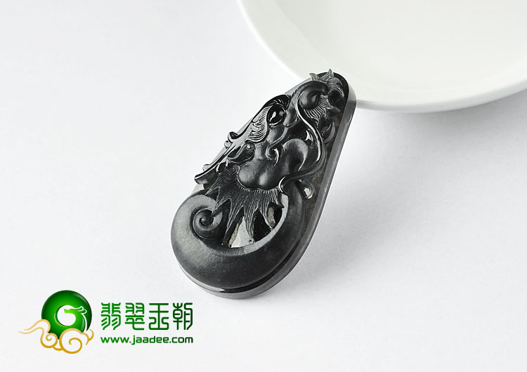 冰（乌鸡）种黑色缅甸翡翠A货龙头挂件
