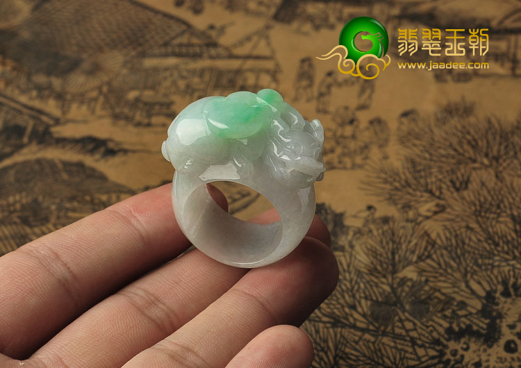 糯冰种飘翠缅甸翡翠A货貔貅指环