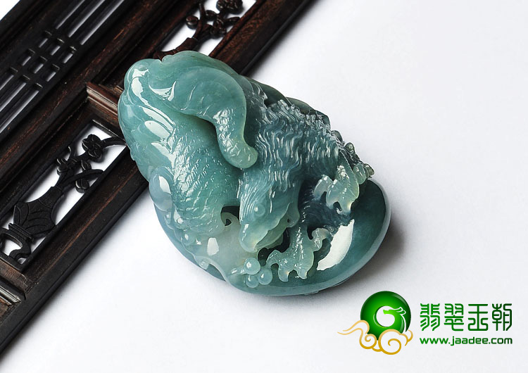 (超值推荐)冰种晴水缅甸翡翠A货大展宏图手玩件