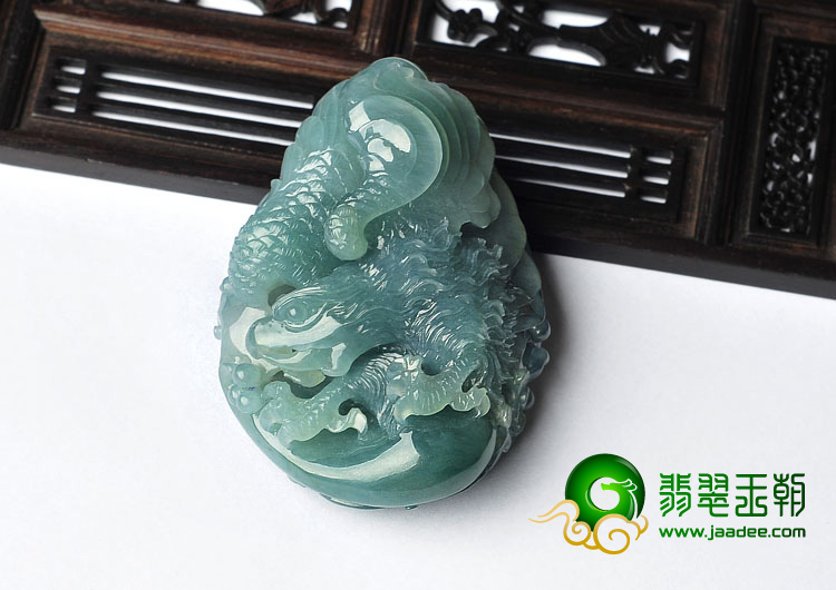 (超值推荐)冰种晴水缅甸翡翠A货大展宏图手玩件