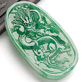 糯冰种翠色缅甸翡翠A货龙牌挂件