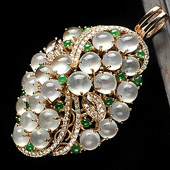 玻璃种缅甸翡翠A货镶玫瑰金花型胸坠（真钻）