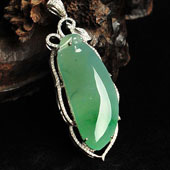 冰种晴水飘翠缅甸翡翠A货福瓜挂件（金属架托）