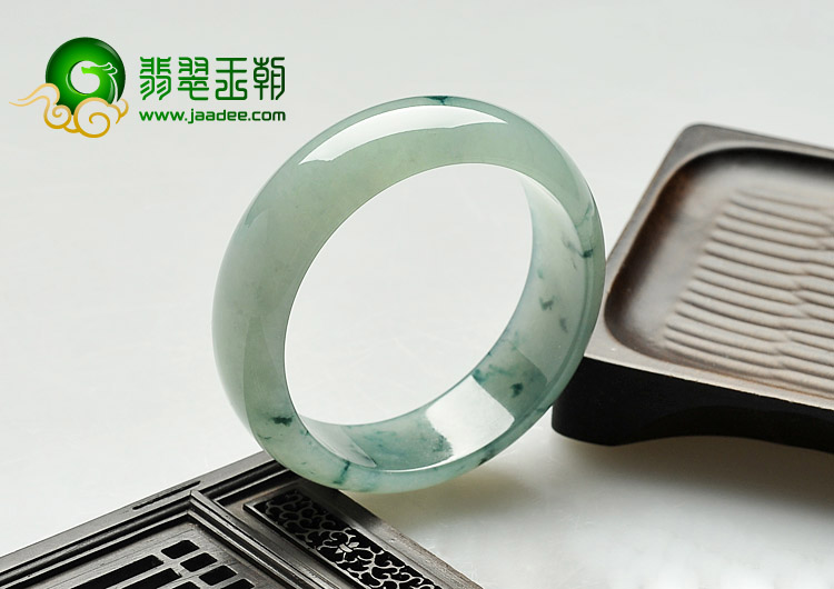 冰种晴水飘花缅甸翡翠A货手镯（56.6mm）
