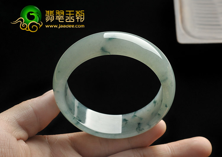 冰种晴水飘花缅甸翡翠A货手镯（56.6mm）