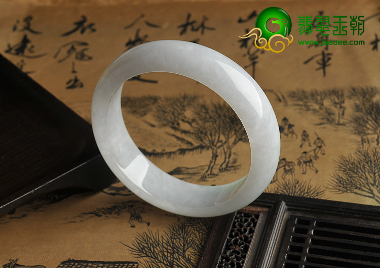 糯冰种白底青缅甸翡翠A货手镯（59mm）