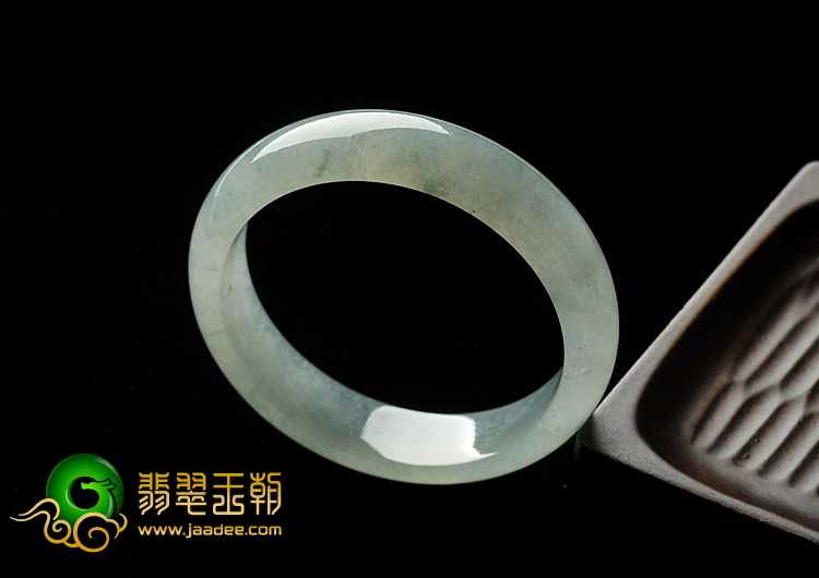 冰种晴水飘花缅甸翡翠A货手镯（56.2mm）
