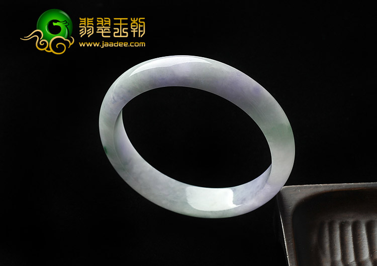 糯冰种春带彩缅甸翡翠A货手镯（58.1mm）