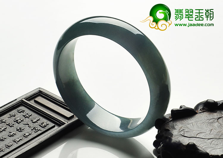 冰种油青缅甸翡翠A货手镯（58.6mm）