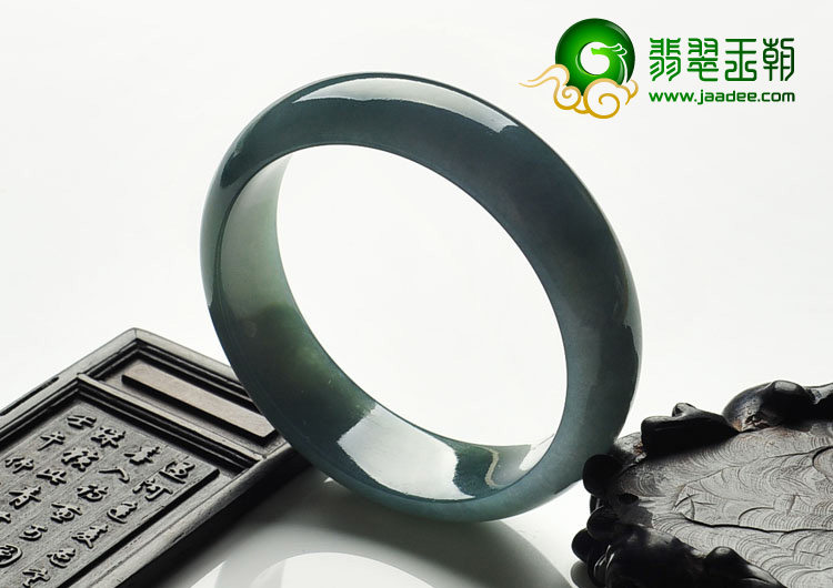 冰种油青缅甸翡翠A货手镯（58.6mm）