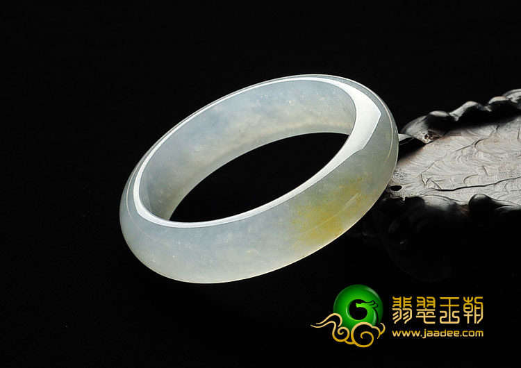 冰种淡黄翡缅甸翡翠A货手镯（56mm）