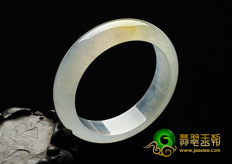 冰种淡黄翡缅甸翡翠A货手镯（56mm）