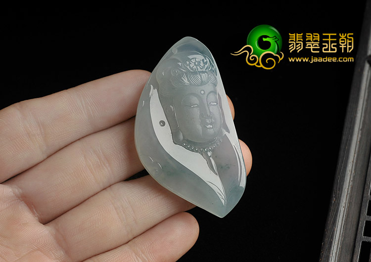 冰种略飘花缅甸翡翠A货观音头挂件