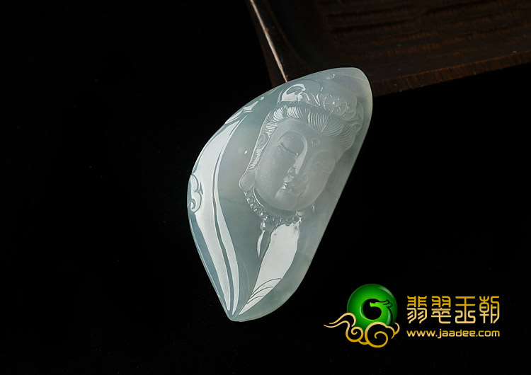 冰种略飘花缅甸翡翠A货观音头挂件