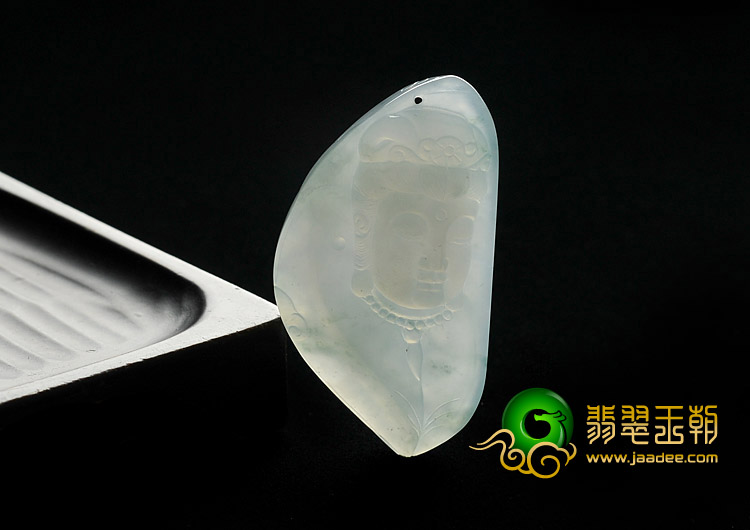 冰种略飘花缅甸翡翠A货观音头挂件