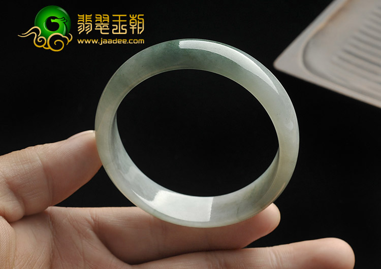 糯冰种飘花缅甸翡翠A货贵妃镯（57-51.6mm）