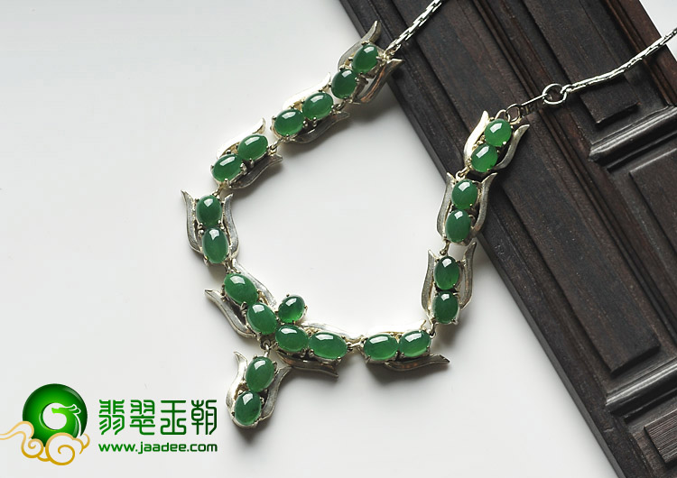 冰种蓝绿缅甸翡翠A货项链面