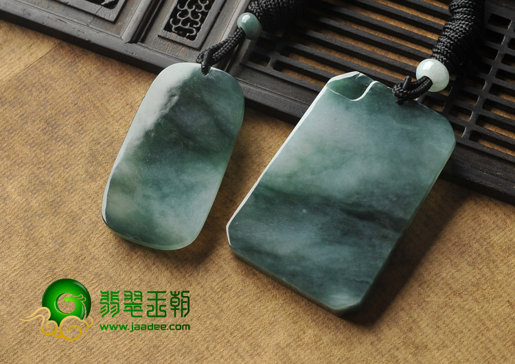 冰种青色缅甸翡翠A货情侣挂件（1对）