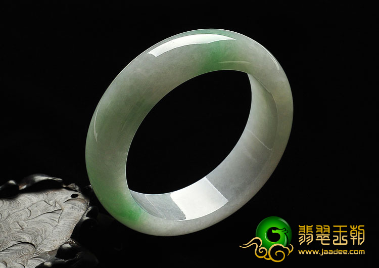 糯冰种翠色缅甸翡翠A货手镯（59.4mm）