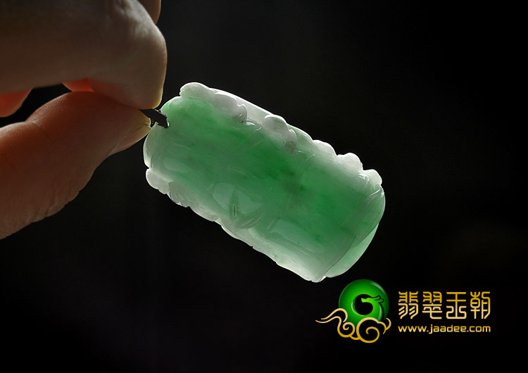 糯冰种飘翠缅甸翡翠A货节节高挂件