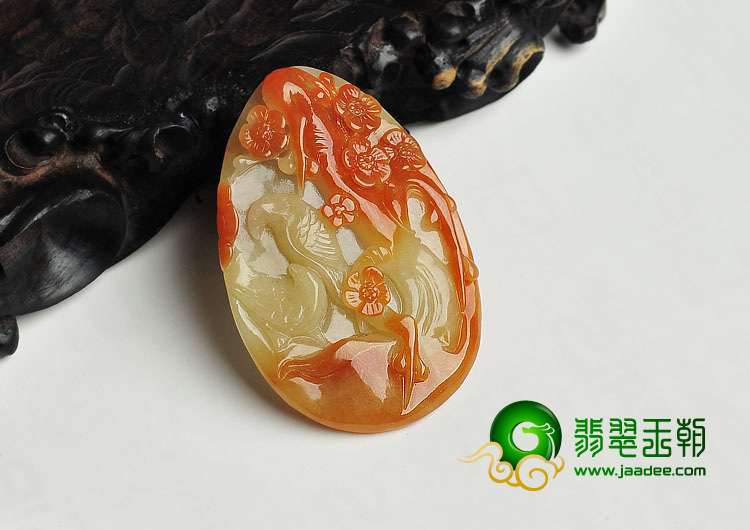 糯冰种红黄翡缅甸翡翠A货喜上眉梢挂件