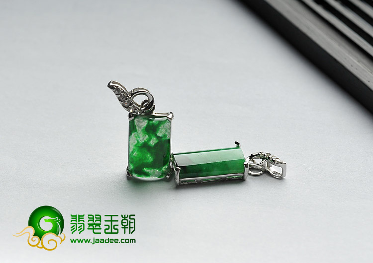 冰种廯加绿缅甸翡翠A货镶银耳坠（水钻）