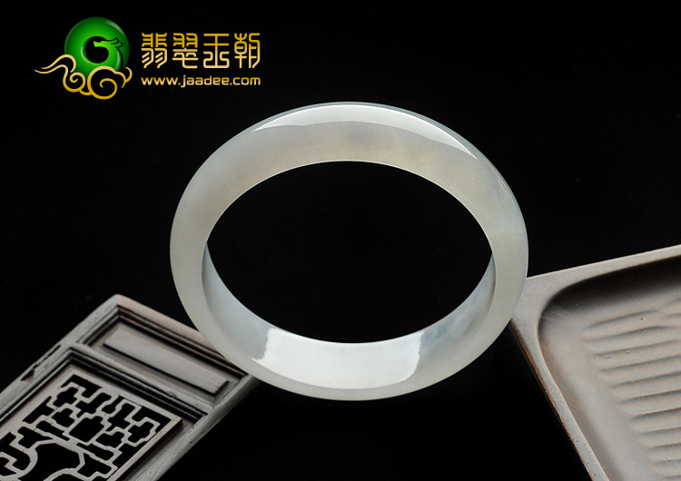 冰种淡晴水缅甸翡翠A货手镯（58.9mm）