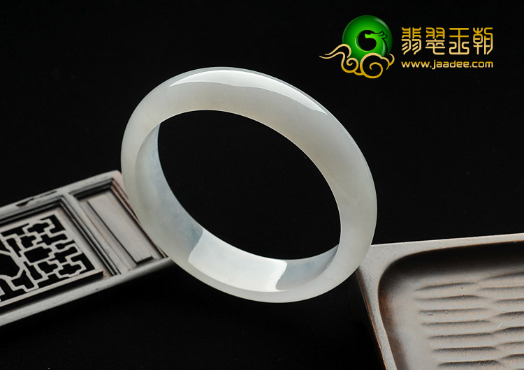 冰种淡晴水缅甸翡翠A货手镯（58.9mm）