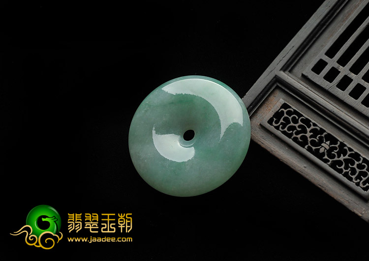 糯冰种飘翠缅甸翡翠A货平安扣挂件