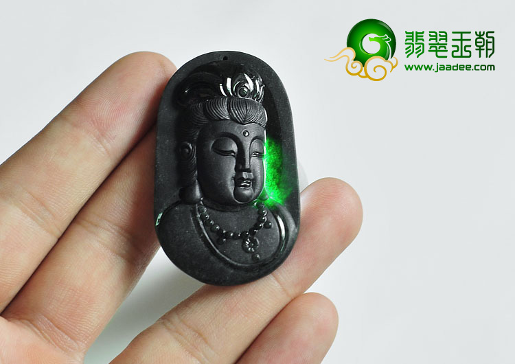 糯冰种墨翠缅甸翡翠A货观音头挂件