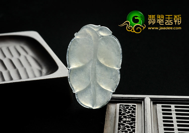 冰种缅甸翡翠A货叶子挂件