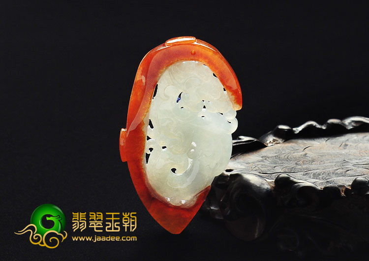 糯冰种红翡缅甸翡翠A货龙凤呈祥挂件（一对）