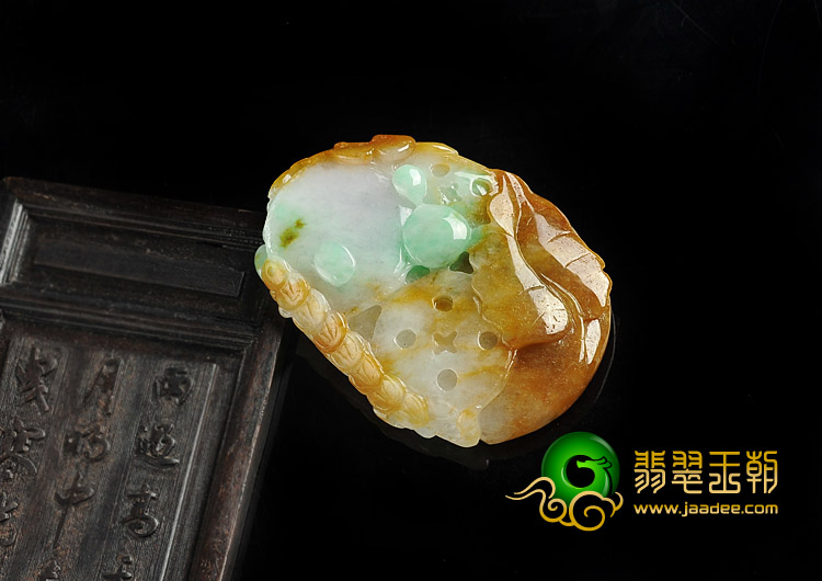 糯冰种三彩缅甸翡翠A货富贵双喜挂件