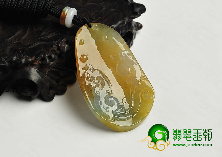 冰种黄翡缅甸翡翠A货仿古龙挂件