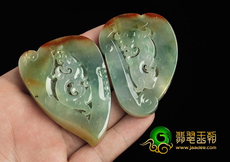 冰种黄翡飘花缅甸翡翠A货仿古龙挂件（一对）