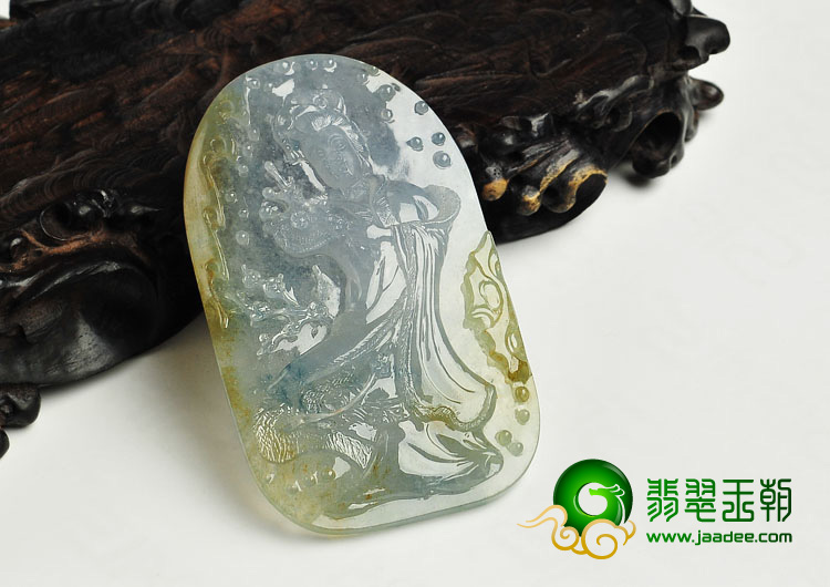 冰种黄翡飘花缅甸翡翠A货踏雪寻梅挂件