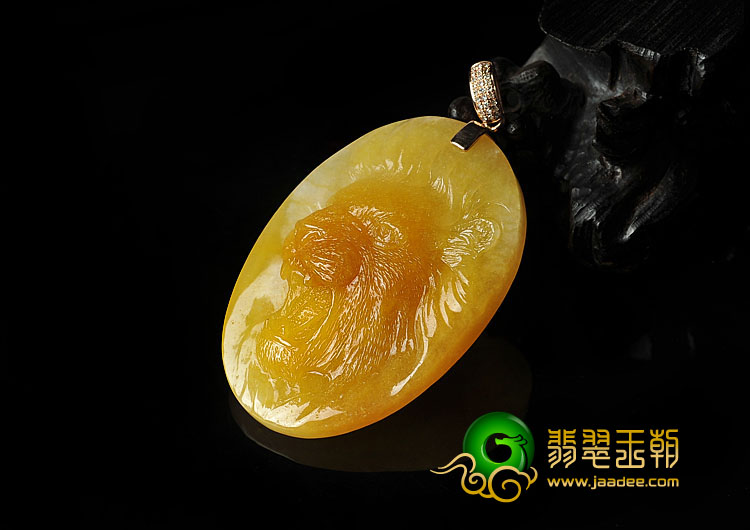 （大师精工）糯冰种黄翡缅甸翡翠A货狮子头挂件（一对）