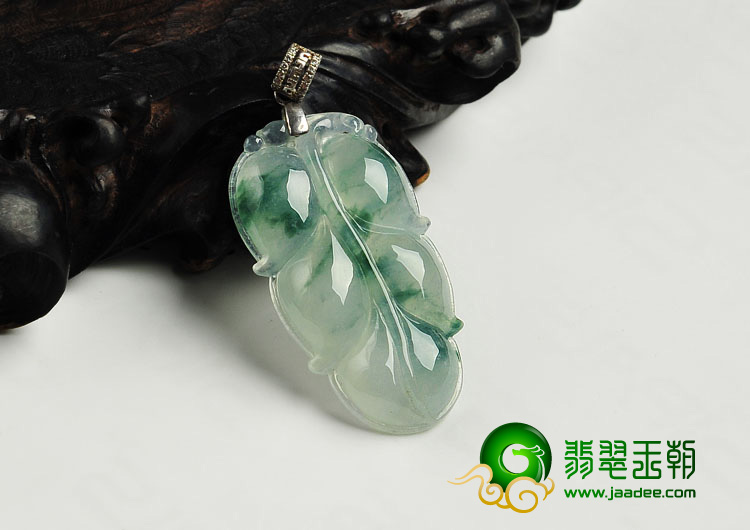 冰种飘花缅甸翡翠A货叶子挂件