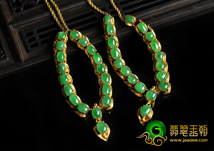 冰种阳绿缅甸翡翠A货项链面（单价）