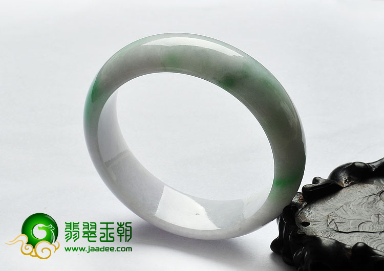糯冰种飘翠缅甸翡翠A货手镯（59.3mm）