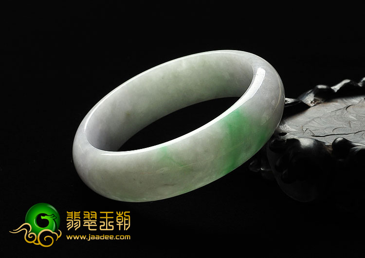 糯冰种飘翠缅甸翡翠A货手镯（59.3mm）